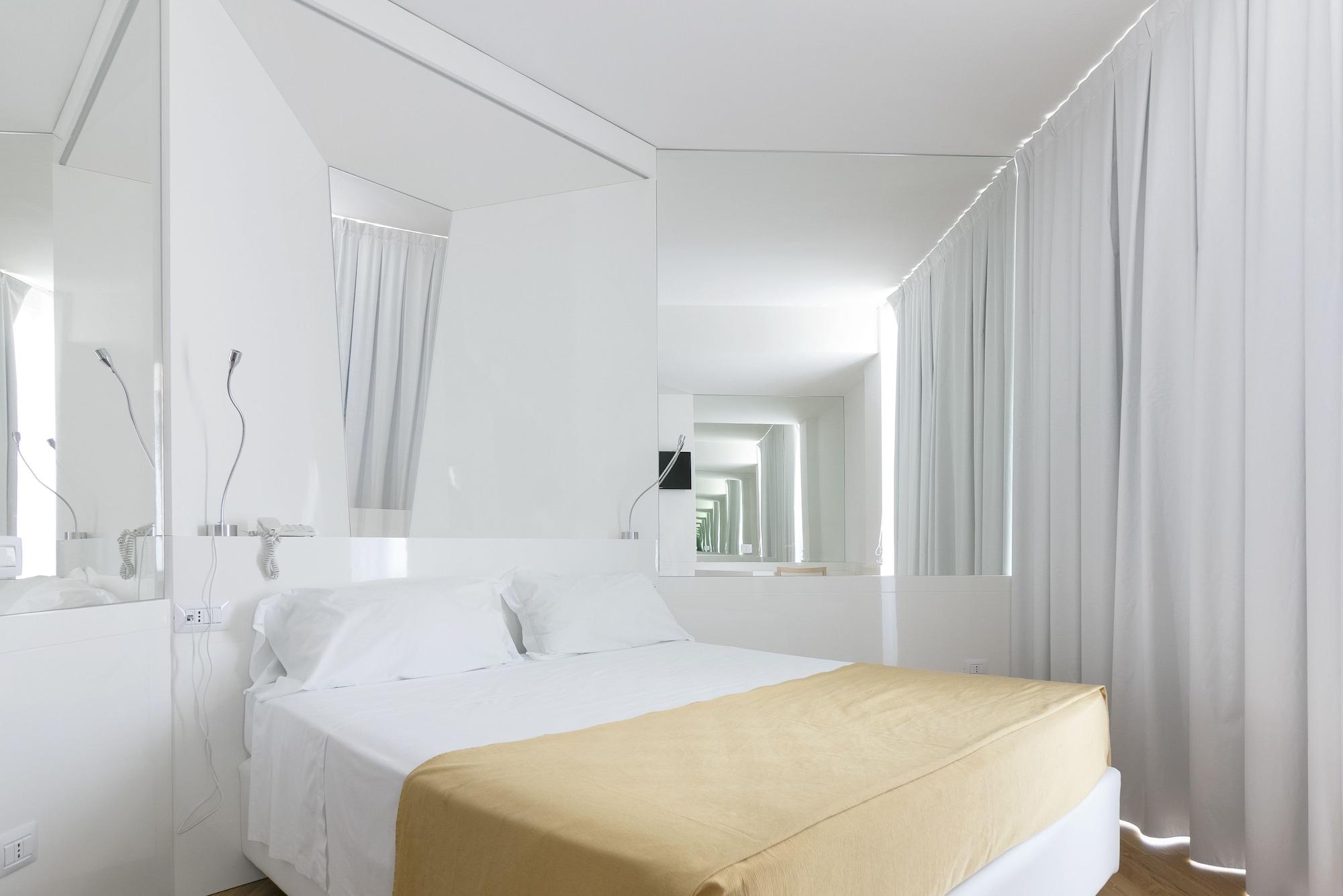 Hotel Excelsior วาสโต ภายนอก รูปภาพ